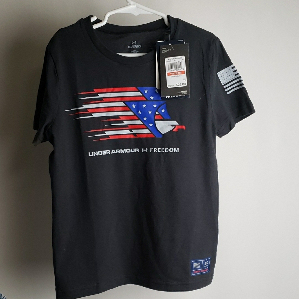 Under Armour Men's Black Graphic T-Shirt
